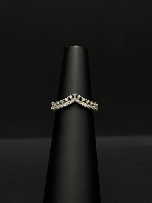 Elegant "V" or tiara-style design ring #180