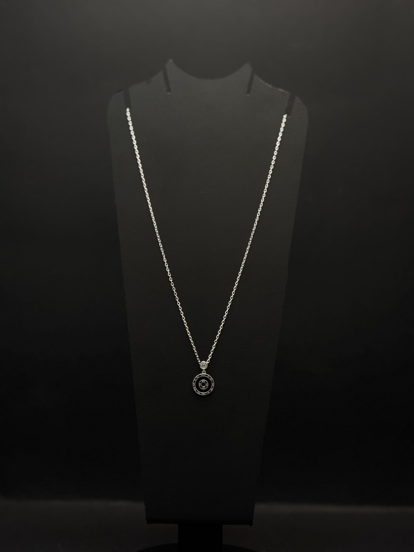 Silver-toned delicate chain #329