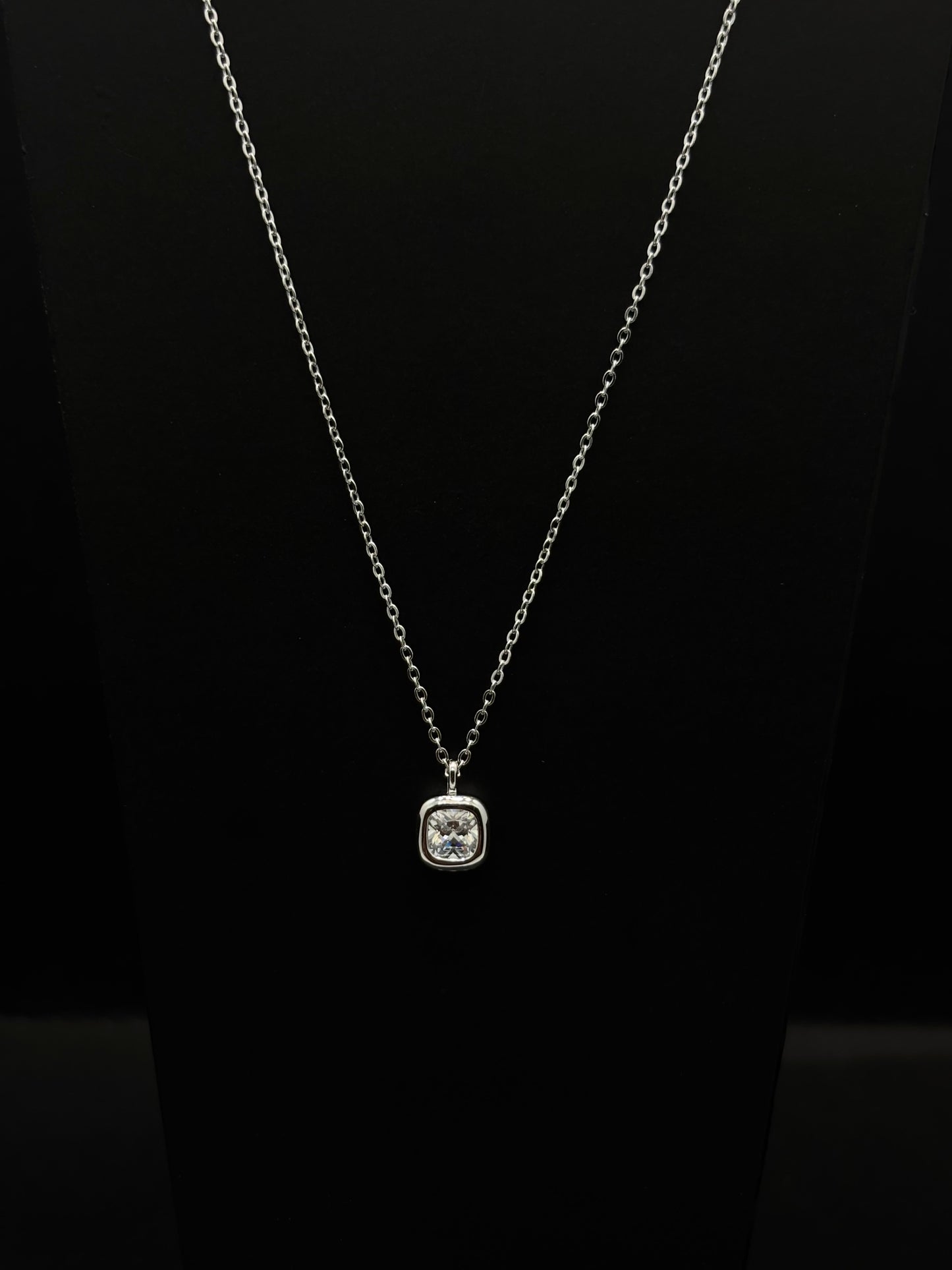 Radiant Solitaire Cushion Cut chain #345