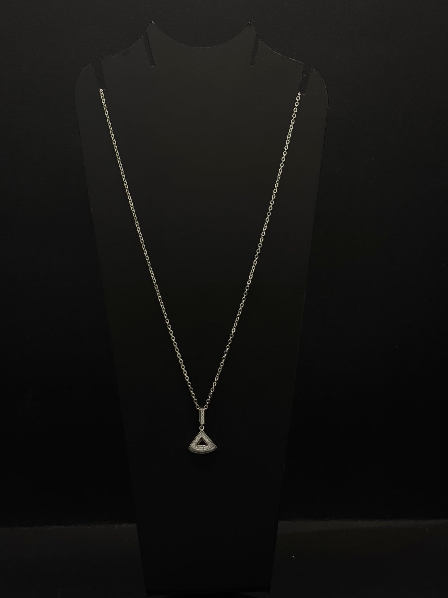 Gleaming Flat Link Silver-Toned Chains #43
