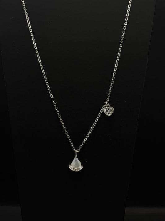 Elegant Fan-Shaped Pearlescent & Crystal Drop Necklace #48