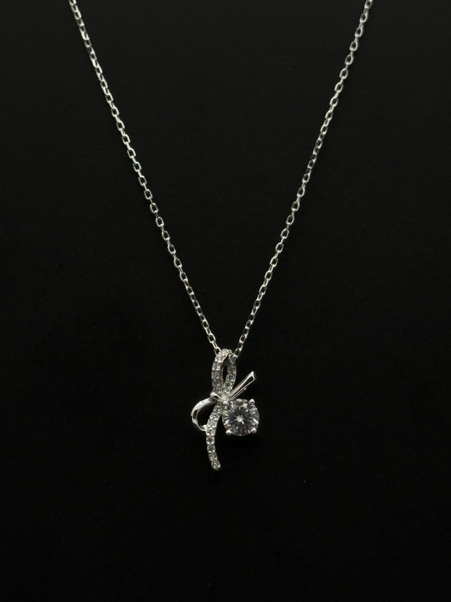 Sterling Silver Cubic Zirconia Ribbon Bow Chain #440