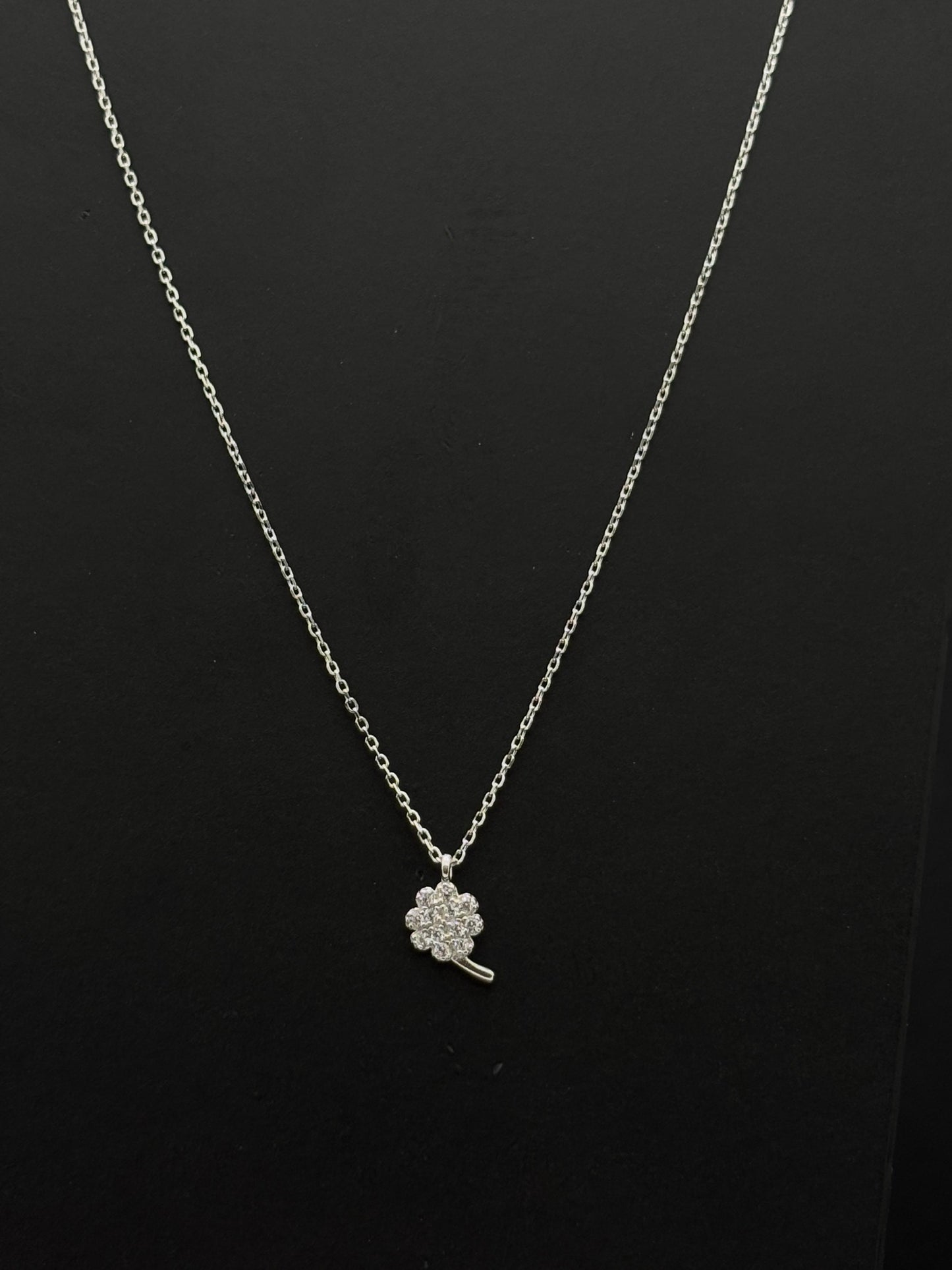 Delicate silver-tone chain #449