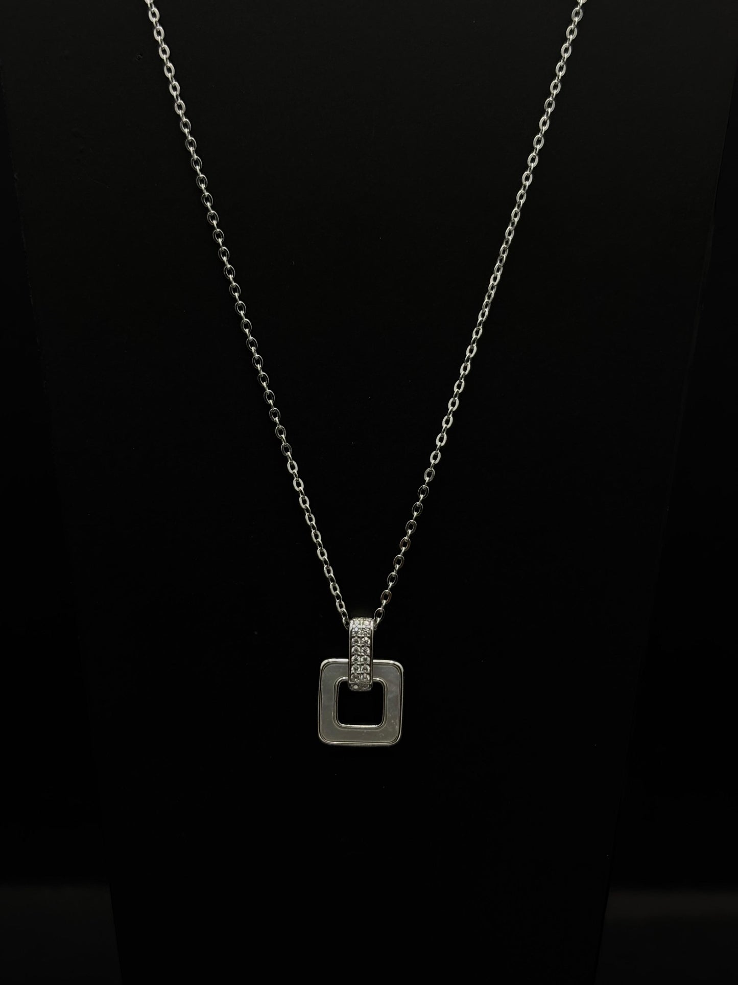 Cubic Zirconia Pendant chain #290