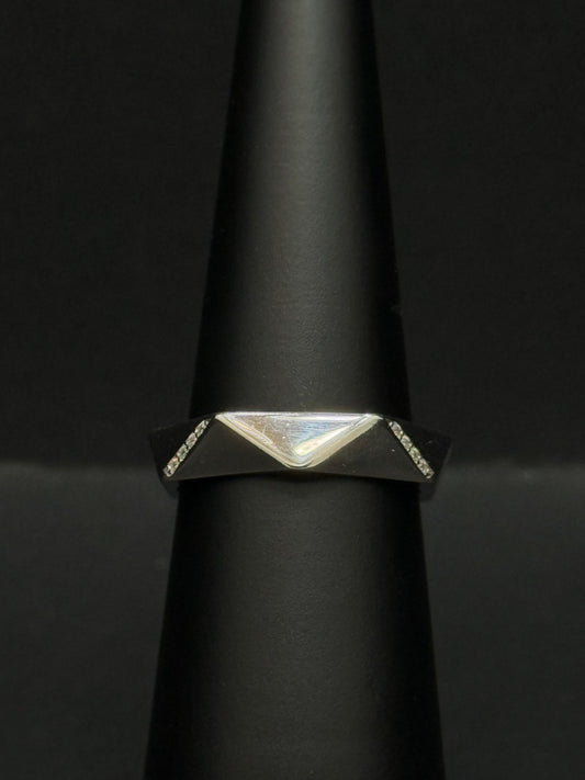 Pyramid Diamond-Accent Ring #198