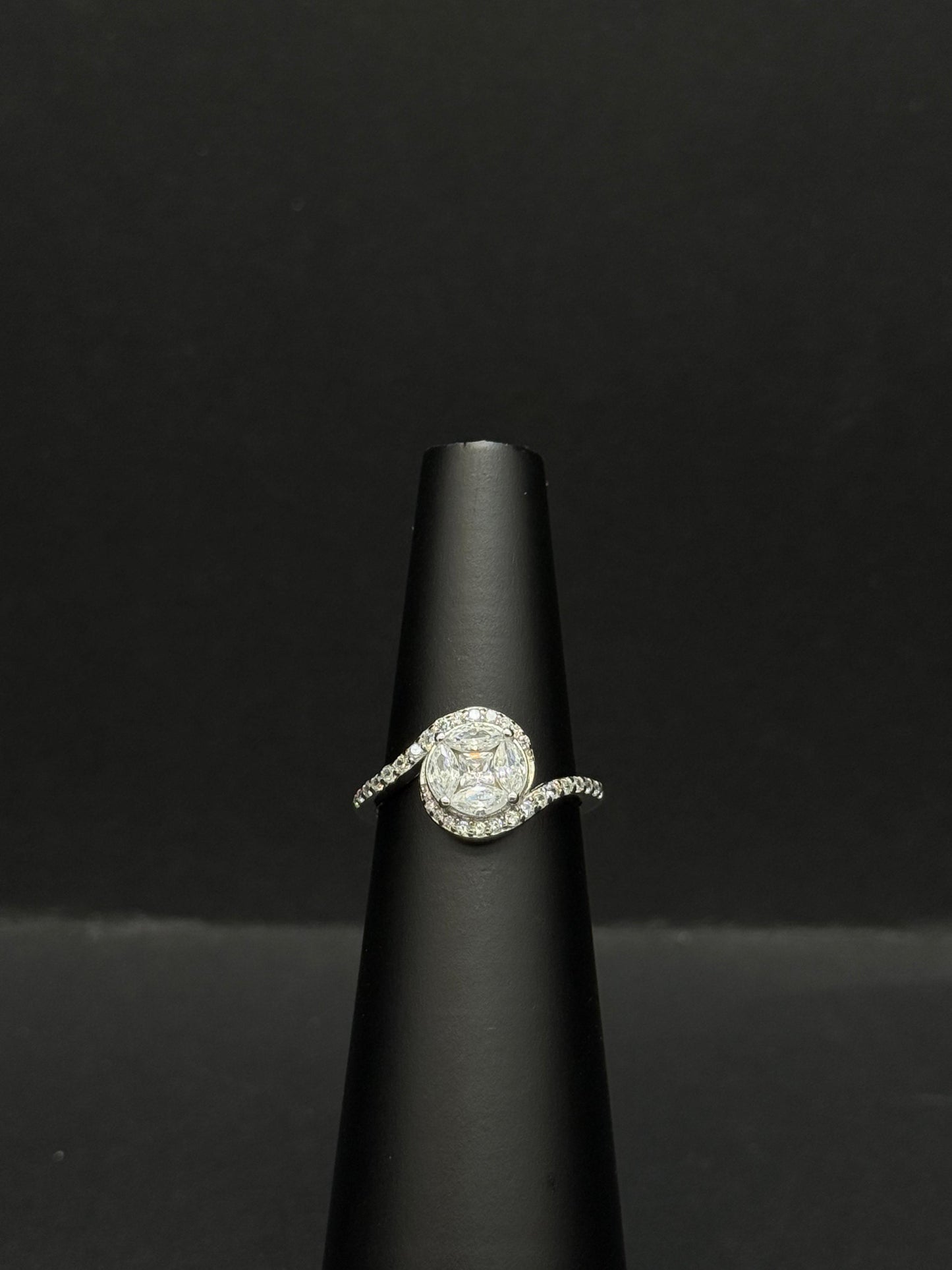 Sterling Silver Swirl Ring #337