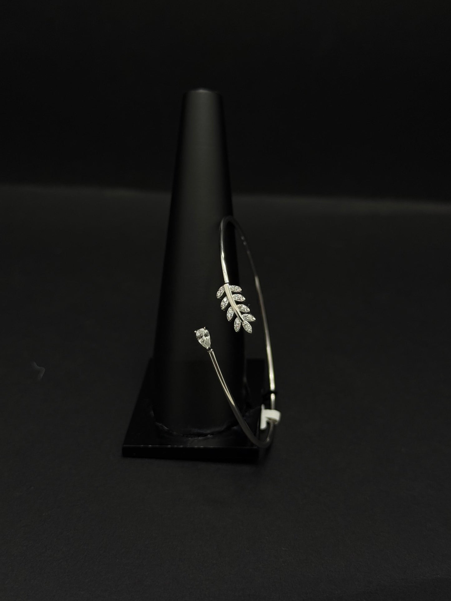 Elegant and delicate open-cuff bangle bracelet #186