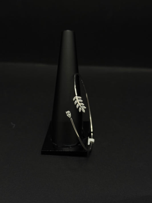Elegant and delicate open-cuff bangle bracelet #186