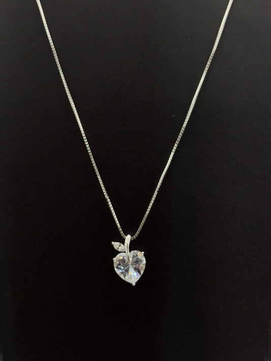 The Serpentine Sparkle Pendant chain #474