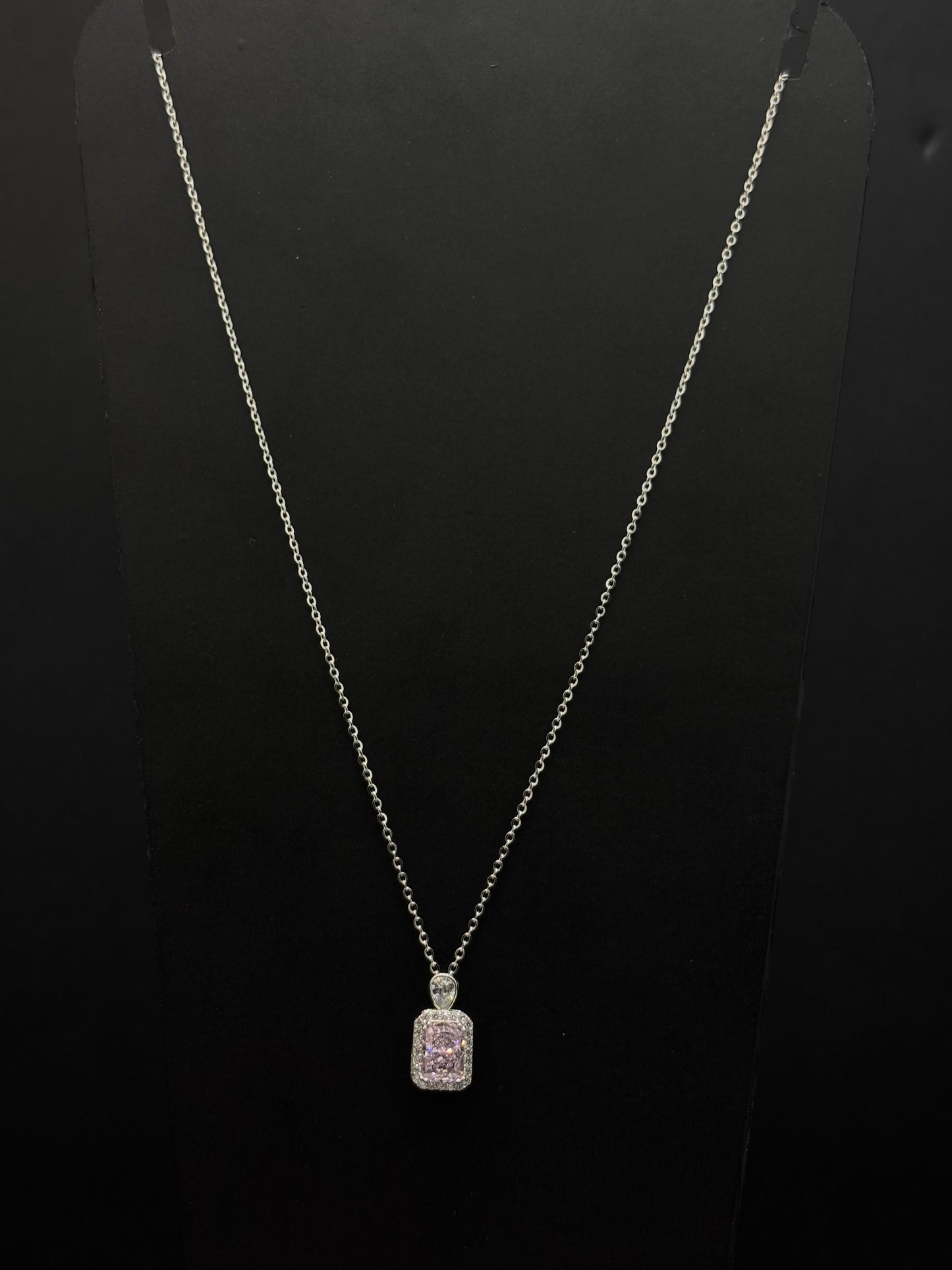 The Rose Diamond Halo Pendant chain #489