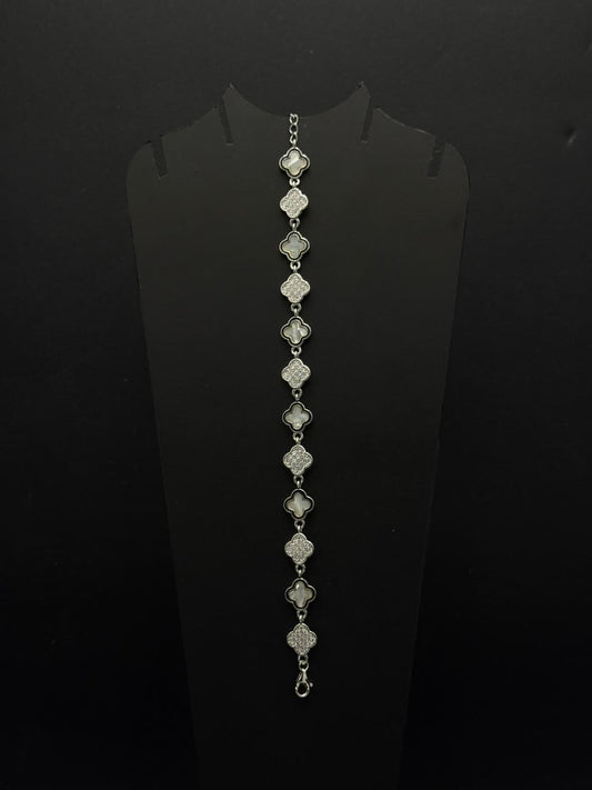 Mother of Pearl Clover & Crystal Charm Bracelet #574