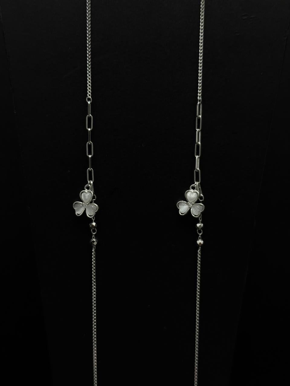 Long Triple-Petal Floral Station Anklet #620