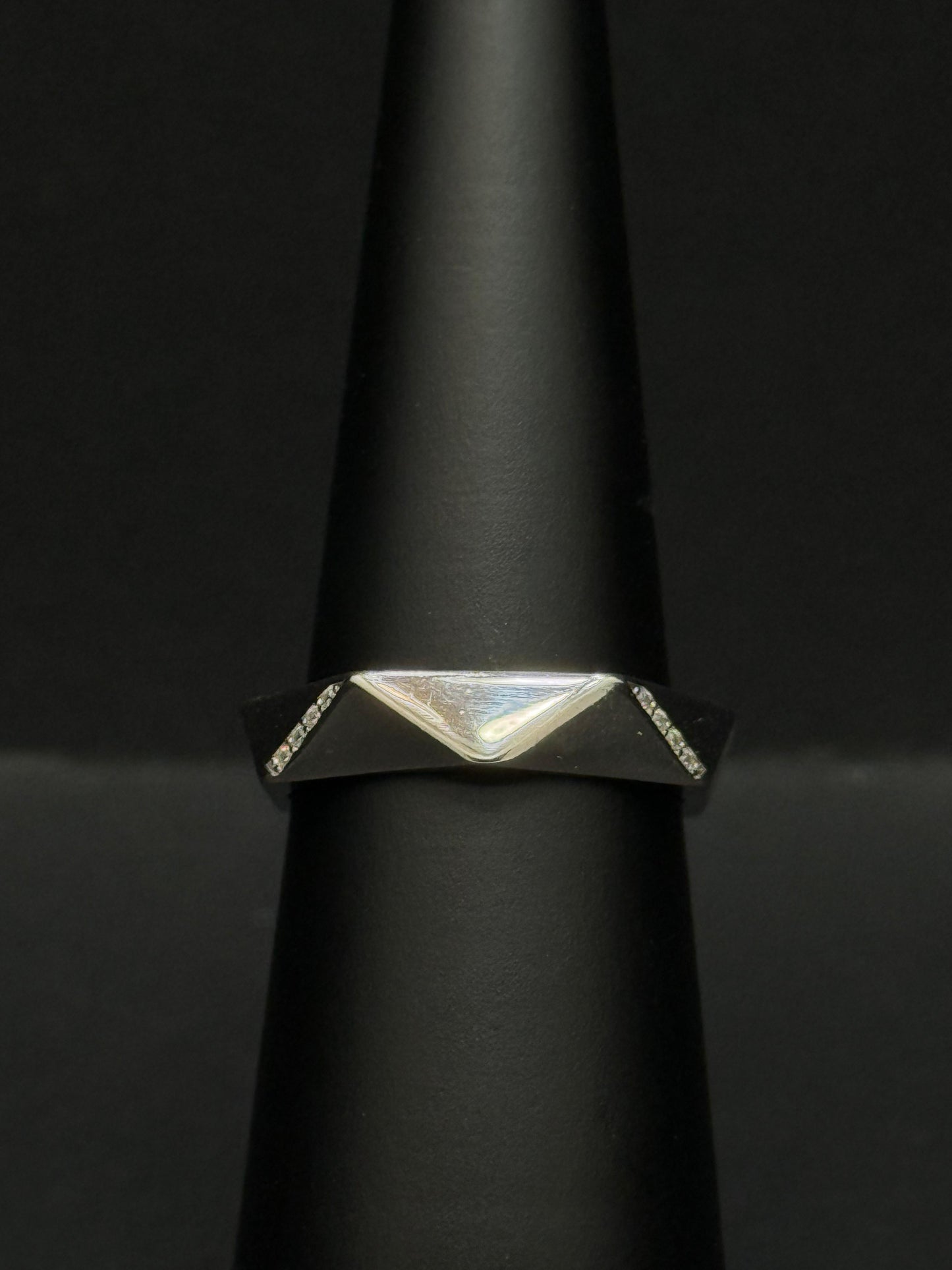 Pyramid Diamond-Accent Ring #198