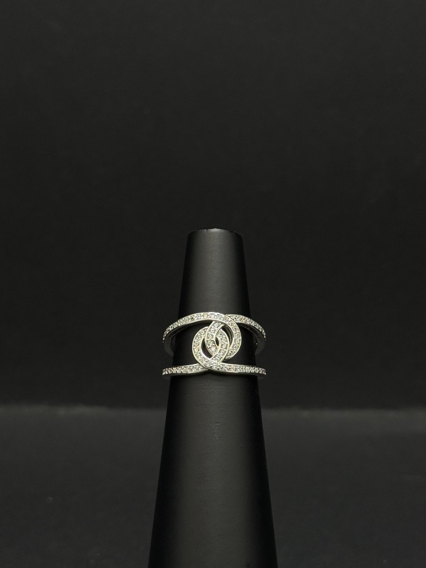 Intertwined Pavé Ring #344